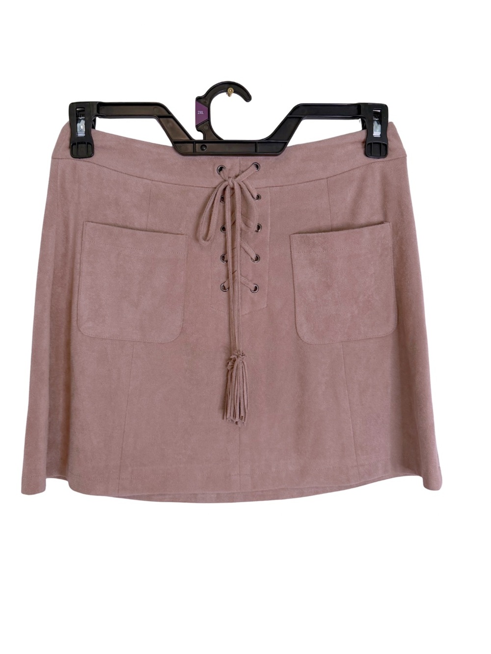 3/$20 Cupcakes & Cashmere Faux Suede Lace Up Mini Skirt in Dusty Rose Size 4